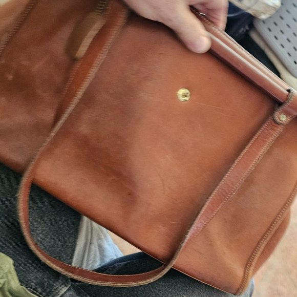 Coach Purse Genuine Cowhide - Picture 6 of 8